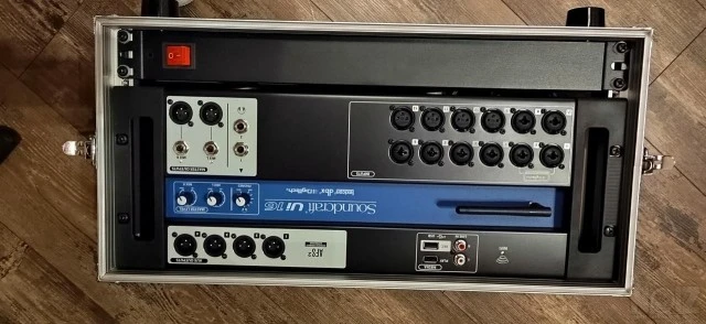 Soundcraft UI 16