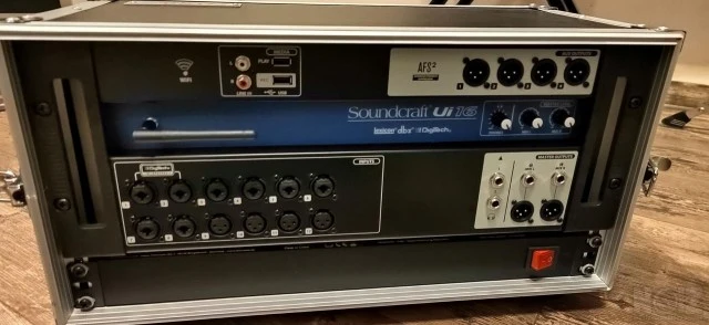 Soundcraft UI 16