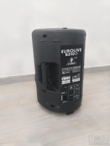 Ενεσχενουμενο Ιχιο Beringer B210D