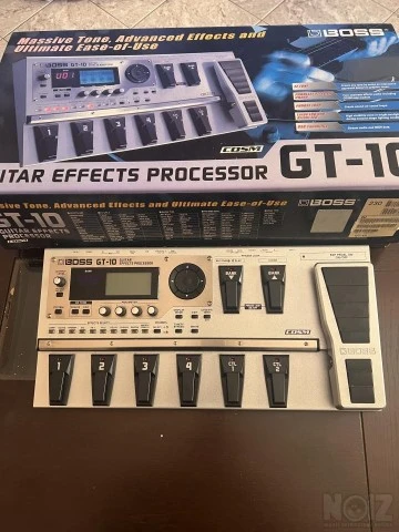 Boss GT-10