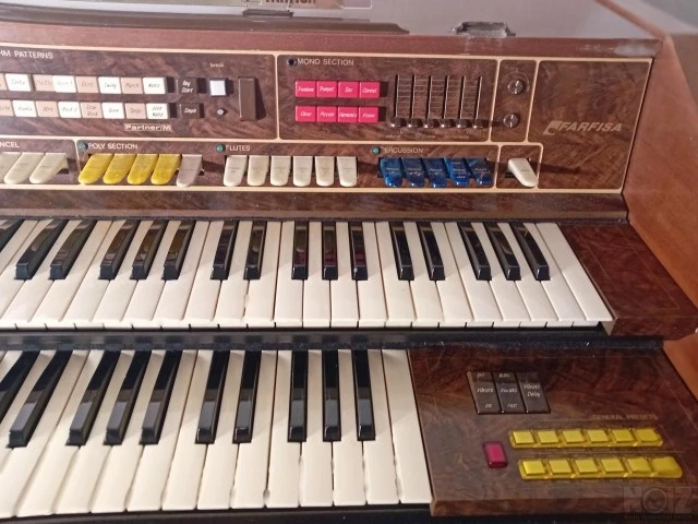 Αρμόνιο Farfisa Louvre P