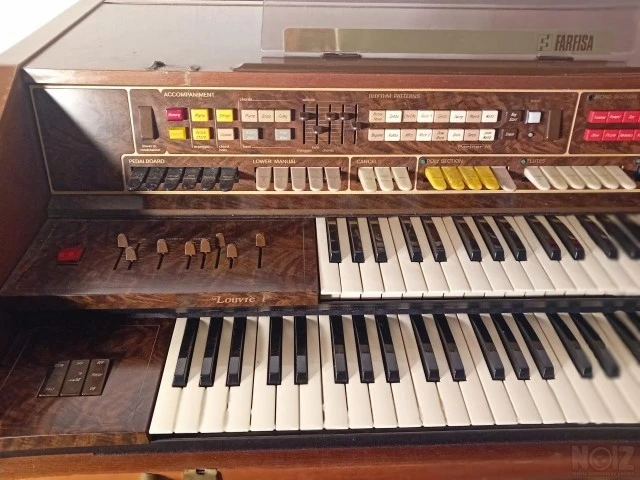 Αρμόνιο Farfisa Louvre P
