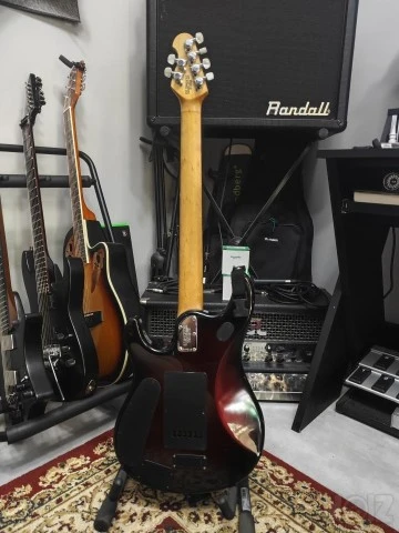 Musicman jp6 - cherryburst