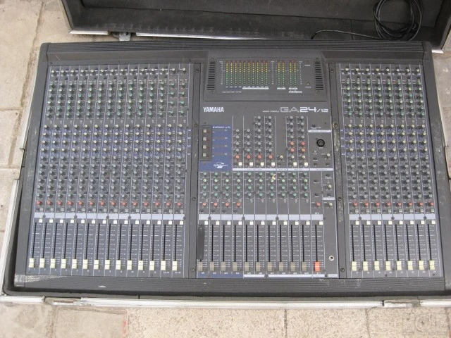 Yamaha GA 24/12