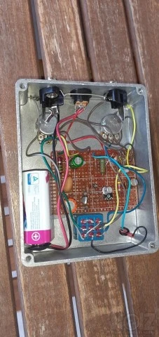 Fuzz Face Silicon clone NOS&Modern parts