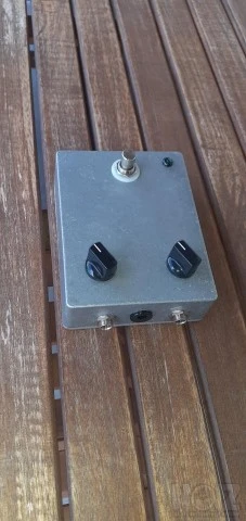 Fuzz Face Silicon clone NOS&Modern parts