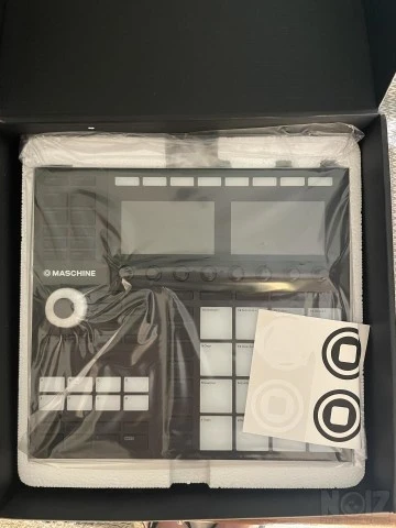 NATIVE INSTRUMENTS Maschine MK3 Controll
