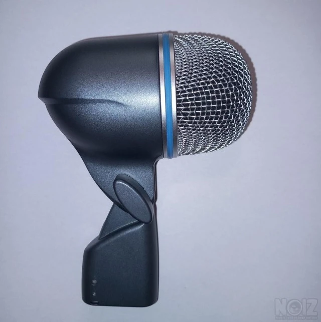 SHURE Beta 52A for kick