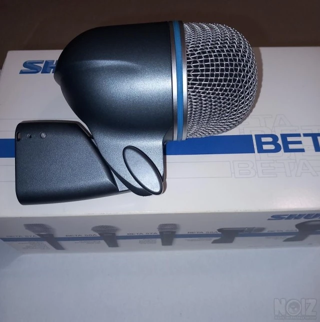 SHURE Beta 52A for kick