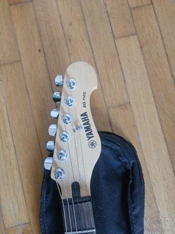 Yamaha EG-112C ηλεκτρική κιθάρα