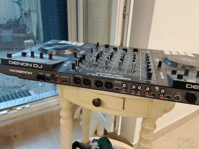 Denon MCX8000