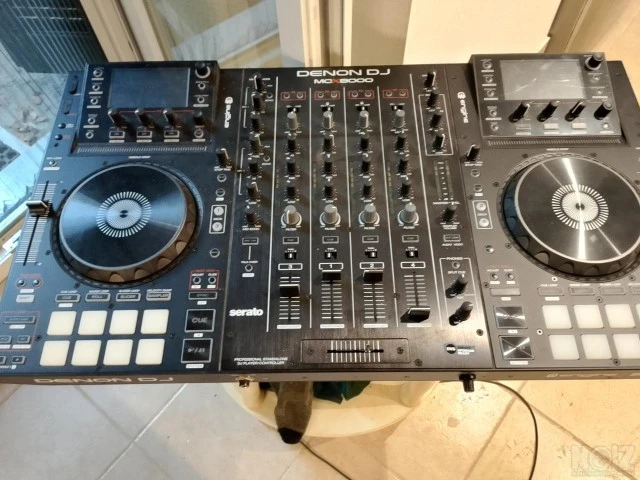 Denon MCX8000