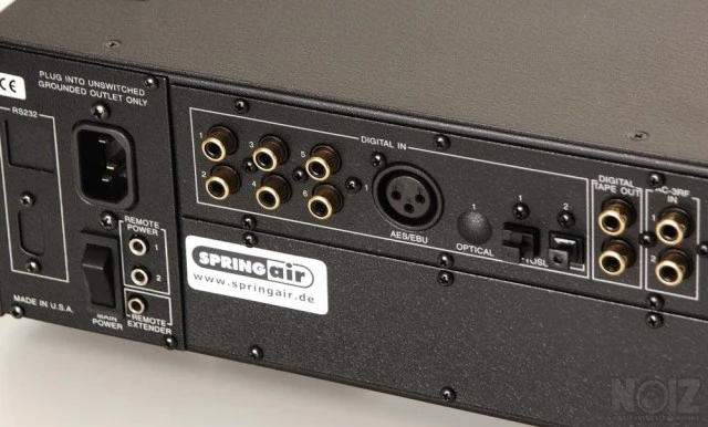 DAC  Preamplifier  Theta  Casa  Nova