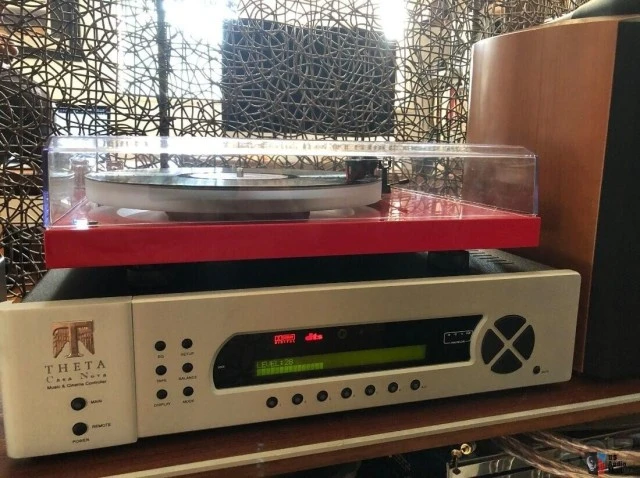 DAC  Preamplifier  Theta  Casa  Nova
