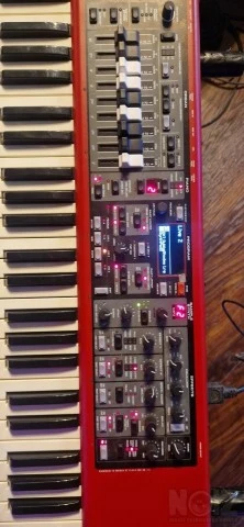 Nord electro 5d 73 με hard case