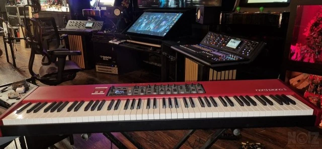 Nord piano 3  88 με case και τα πενταλ τ