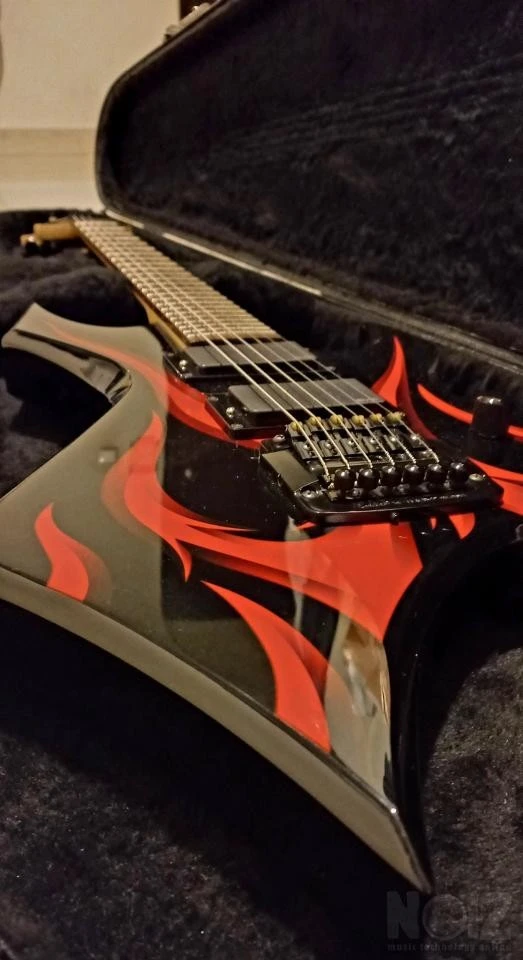BC Rich Kerry King KKW Wartribe