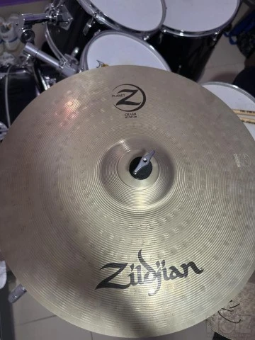 Pearl Roadshow Set with Cymbals