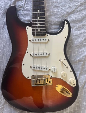Fender Stratocaster USA 50th anniversary