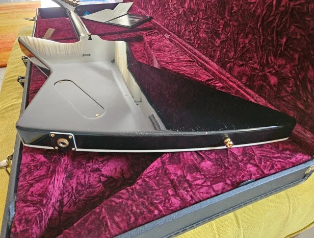 Gibson Explorer Custom