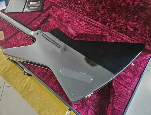 Gibson Explorer Custom