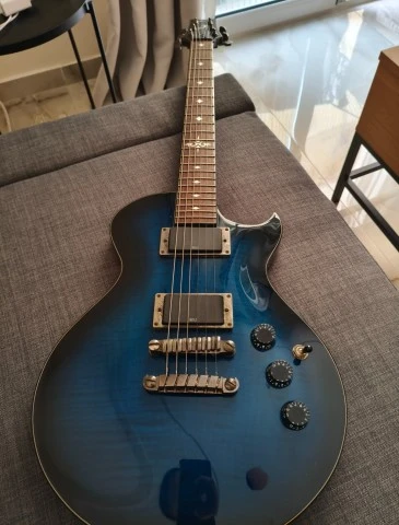 Ibanez ART320 Blue Sunburst
