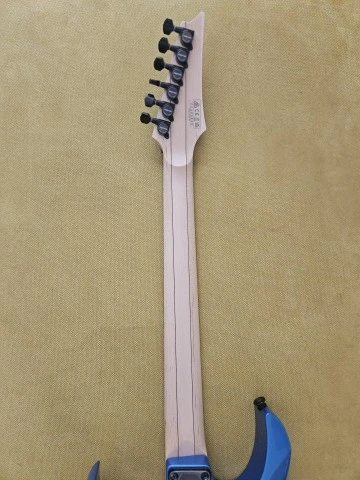 Ibanez RG 565R Genesis Collection - Made in Japan.
