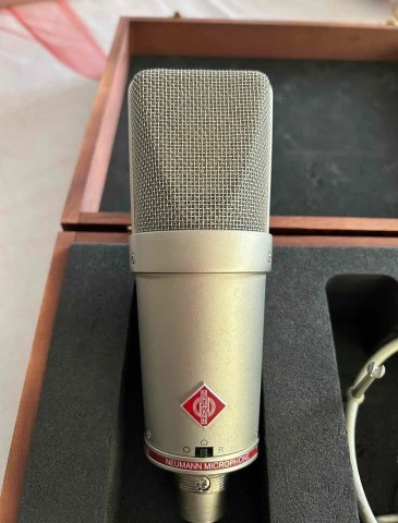 Neumann TLM127