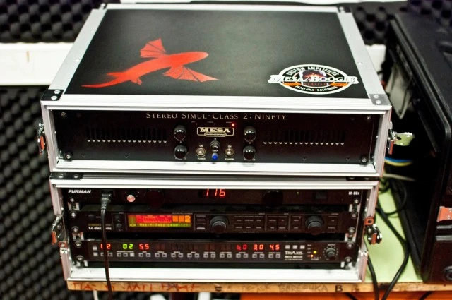 Mesa Boogie Stereo Simul-Class 2:Ninety™ and Triaxis
