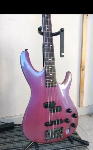 Ibanez SB900LE