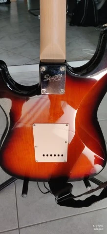 Fender affinity 