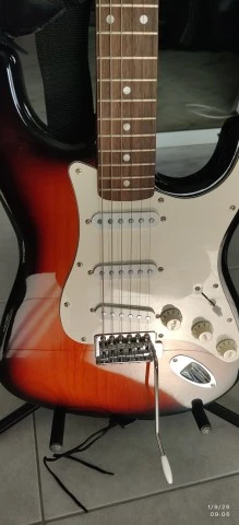 Fender affinity 