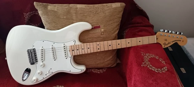 Fender Stratocaster Custon 70s USA