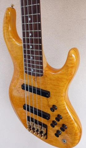 Odyssey Bass