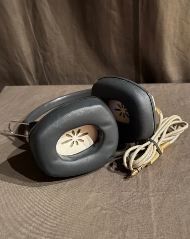 Vintage ακουστικά studio (πιθανώς EREF)