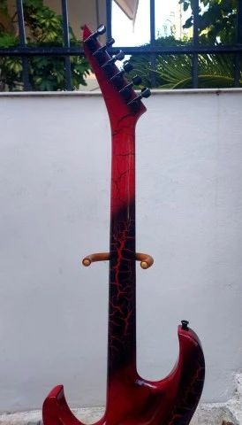Washburn EC29 Spitfire II