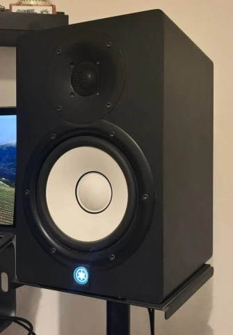 Yamaha HS7