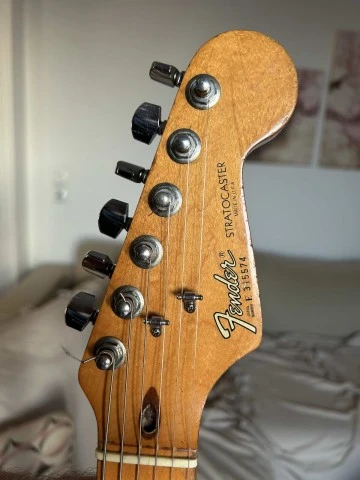 Fender Stratocaster