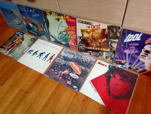 Rock Vinyl Records (9 records)