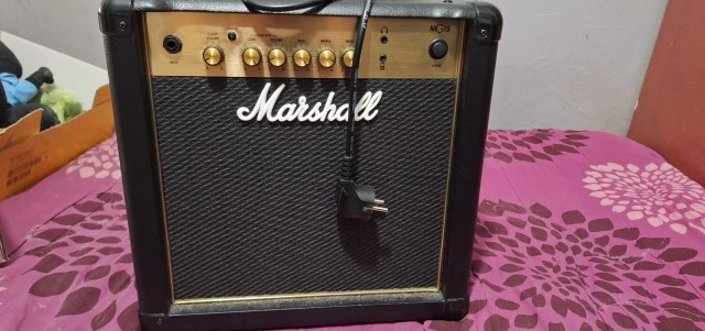Jackson JS32
