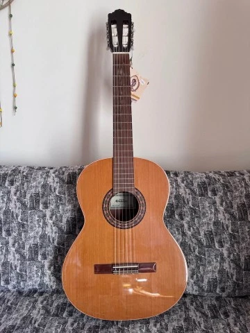Almansa MOD 401 CEDRO