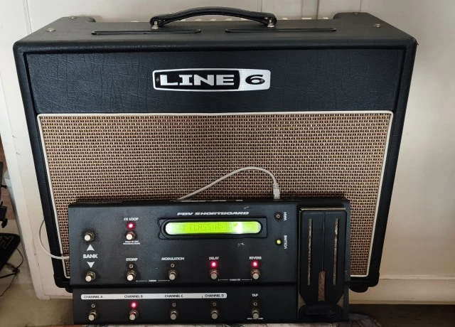 Line 6 Flextone III Combo + FBV Shortboard MKI
