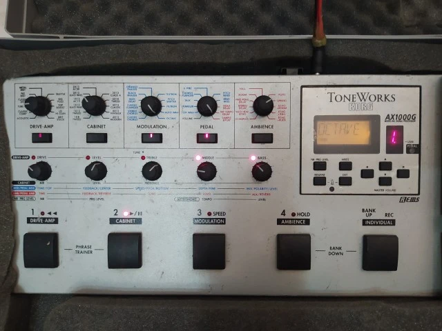 KORG Toneworks AX1000G