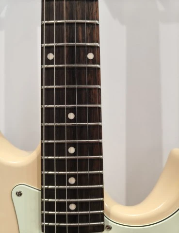 Sire Larry carlton s3