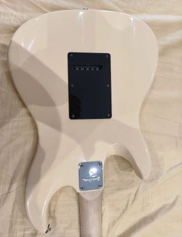 Sire Larry carlton s3