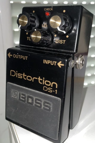 Boss DS-1-4A 40th Anniversary Distortion