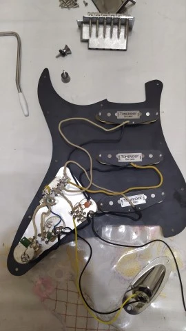 Fender Stratocaster (replica/copy)