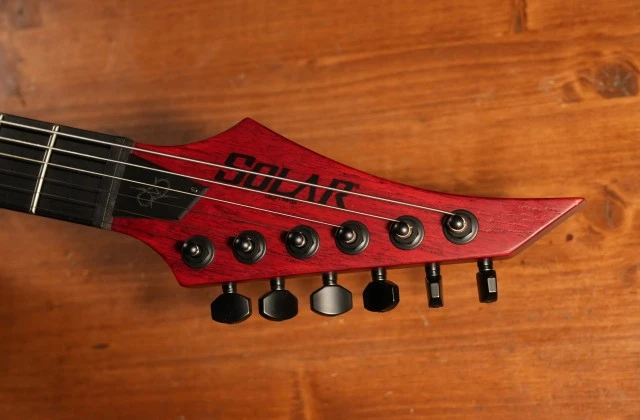 Solar Guitars E2.6ROP+