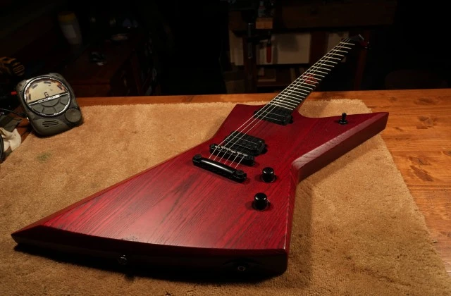 Solar Guitars E2.6ROP+