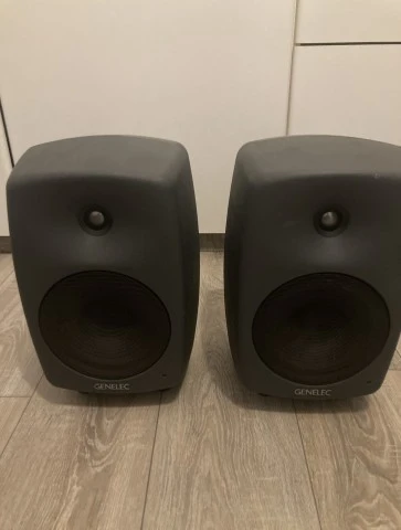 Genelec 8040A